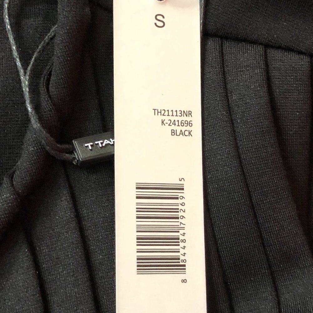 Nwt - T Tahari - Black Ponte Knit Round Neck Pleated Sleeveless Top - Size Small — image 7 of 8